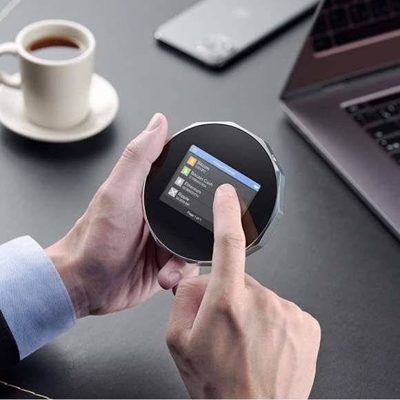 SecuX V20 - Most Secure Crypto Hardware Wallet w/ Bluetooth - Picture 7 of 7